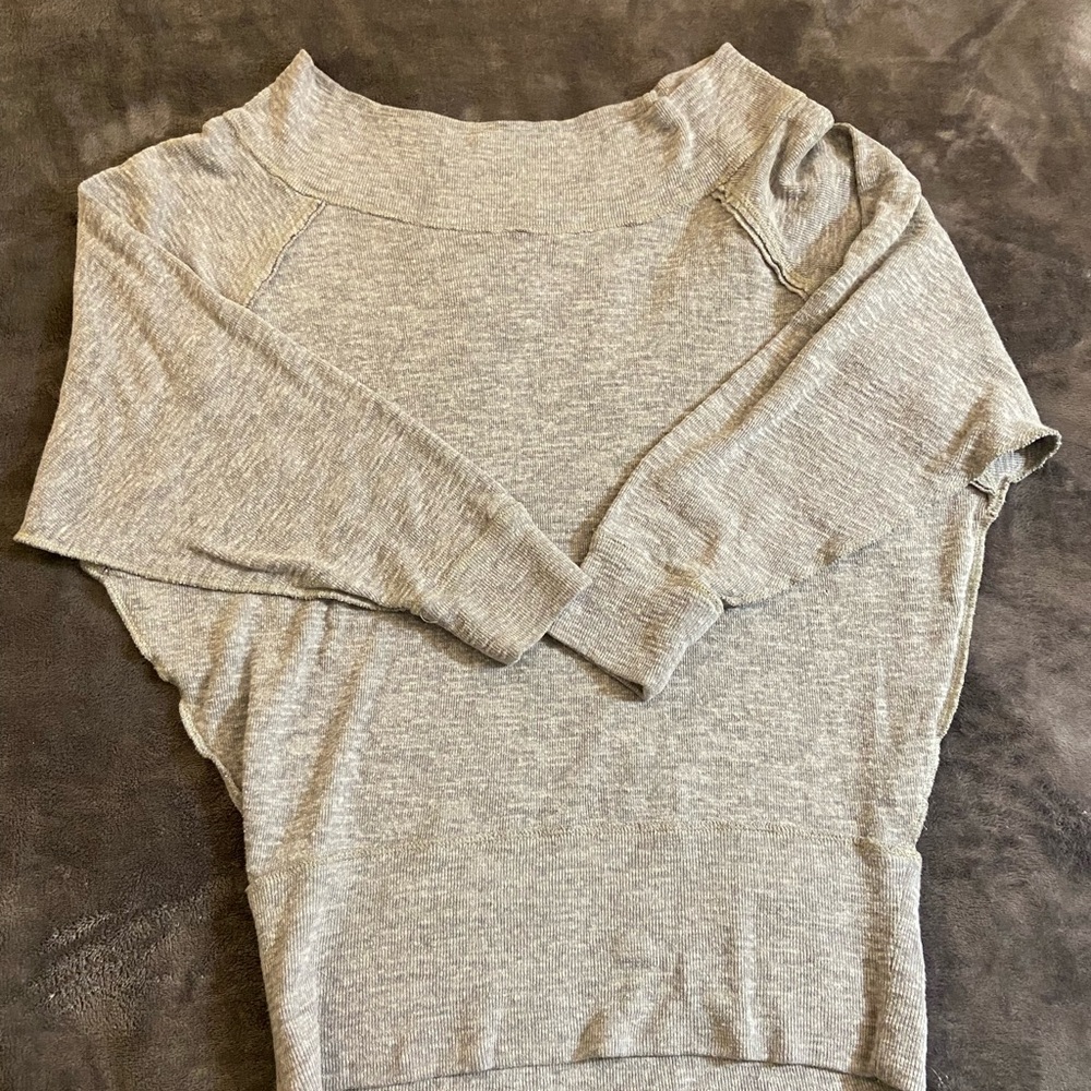 💕We The Free Off the Shoulder Long Sleeve Top💕